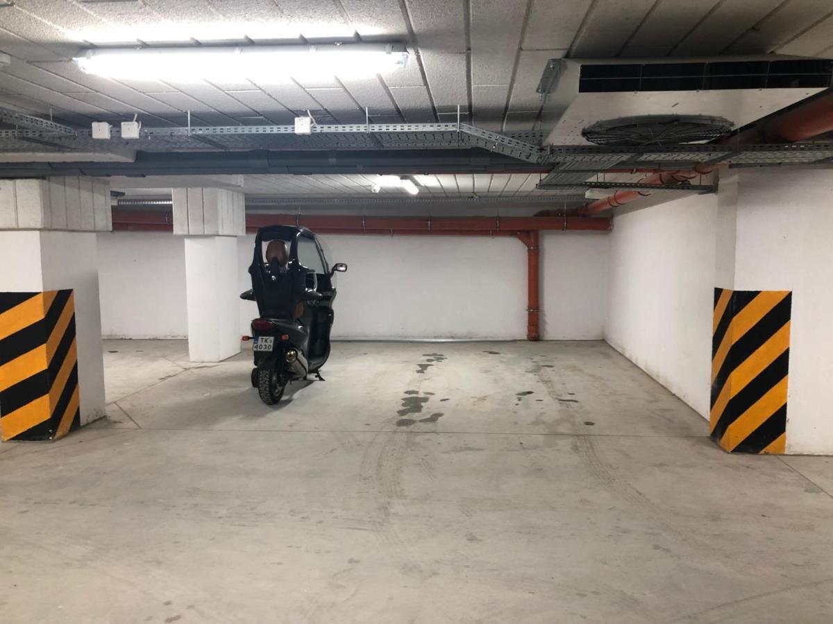 Klimatyzowany Apartament Wenecja Z Garazem Podziemnym 키엘체 외부 사진